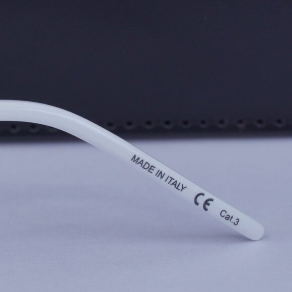 Saint Laurent CLASSIC11 038 Aviator Sunglasses - White/Grey - Picture 9 of 9